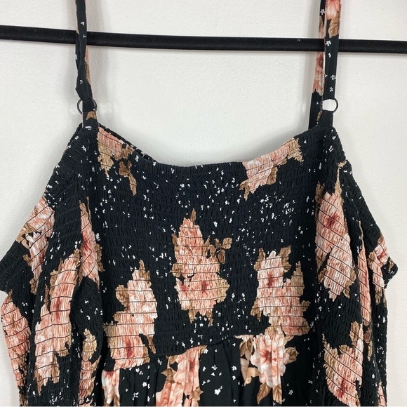 Torrid Black Floral Smocked Cold Shoulder Blouse - Picture 5 of 8
